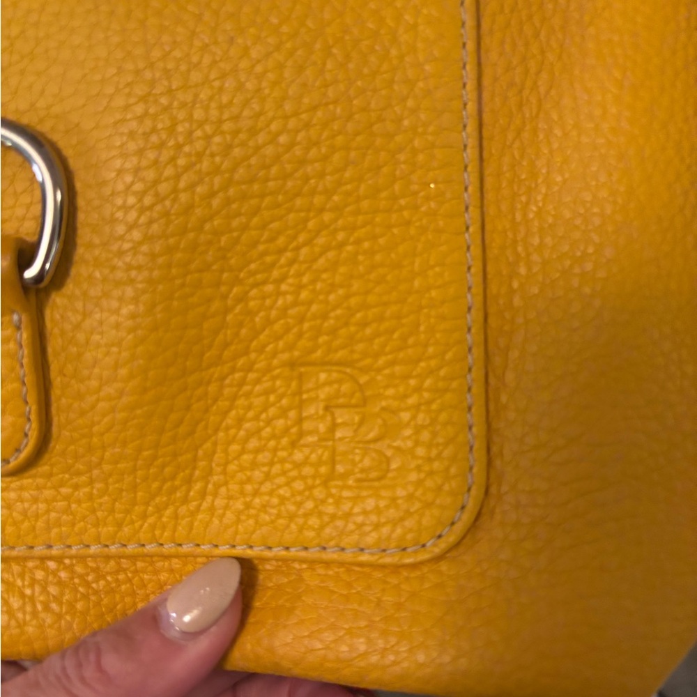 EUC COA Dooney & Bourke Yellow Leather Hobo Shoulder Bag - Picture 8 of 13